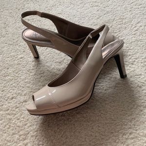 Nude Heel